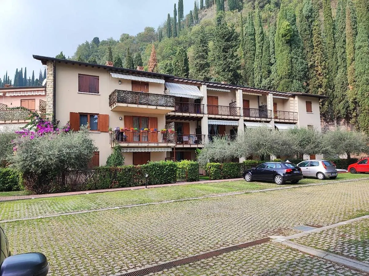Emotion 10 Apartment Toscolano Maderno