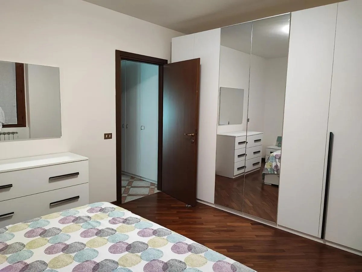 Appartement Emotion 10 à Toscolano Maderno